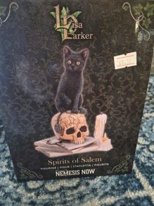 bnib spirits of Salem figure was 49euro