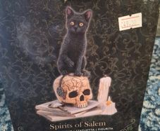 bnib spirits of Salem figure was 49euro