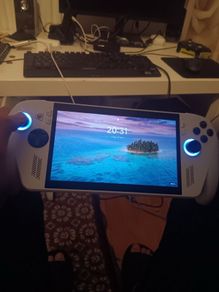 pc gaming handheld with external usb hub docking station