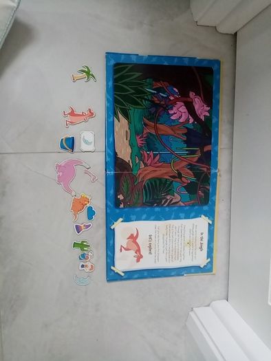 Harry and his bucket full of Dinosaurs magnetic book