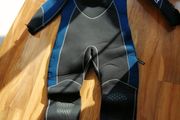 wetsuit