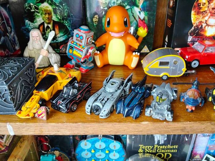 Die cast metal collection