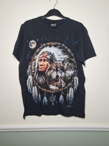 Vintage Wild T Shirt American Indian Wolves Dreamcatcher Print Fromt And Back Size Medium