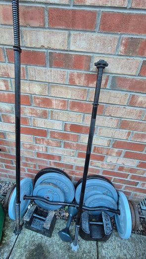 weights dumbells barbell