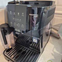DeLonghi Coffee Machine