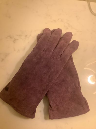 Purple/ Mauve Pig Skin Gloves