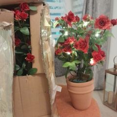 2 New light up imitation rose plant pots