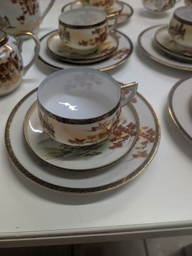 Kutani Hayasi fine china