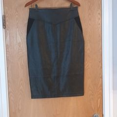 River Island  Black Faux Leather/Stretch  Material  A-Line  Skirt.   S. 14..  NEw - No Paper Tag.