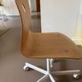 desk chair Image 2