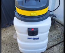 Heavy duty vacuum cleaner
