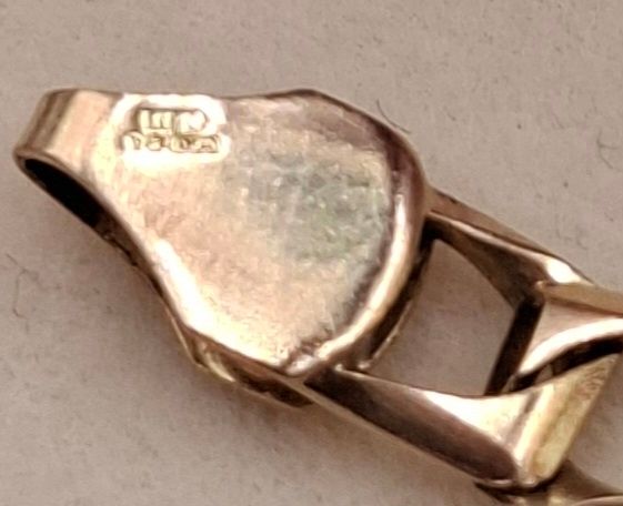 Preloved 9ct yellow gold identity bracelet