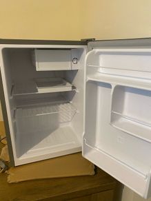 Logik Mini Fridge