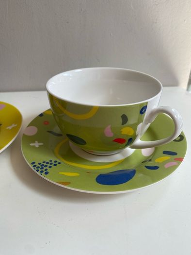 aynsley cups and saucers