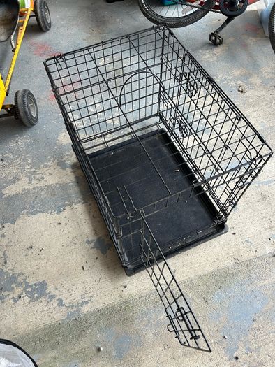 Puppy cage