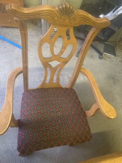 Oak dining table & 6 chairs