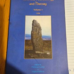 Wicklow Anthology And History Volume 1 1998. Edited By Christiaan Corlett & Aiden O'sullivan. Large Volume Paperback In Good Condition.  See Photos For Same.