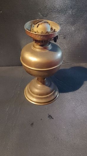 Oil lamps