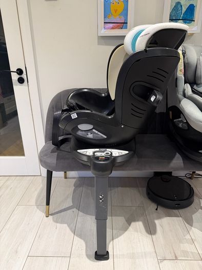 Joie i-Spin 360 ISOFIX in great condition (2nd of 2 for sale separate advert)