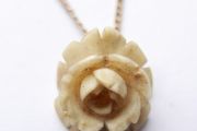 Vintage Dainty Flower Pendant Necklace 1/20 12K Gold Plated . length 16"