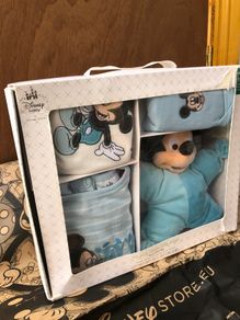 Disney Baby boy newborn gift set romper, bib, bodysuit and plush toy