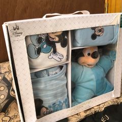 Disney Baby boy newborn gift set romper, bib, bodysuit and plush toy