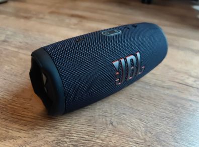 JBL Charge 5 Bluetooth Speaker - Fully Working - Excellent Battery