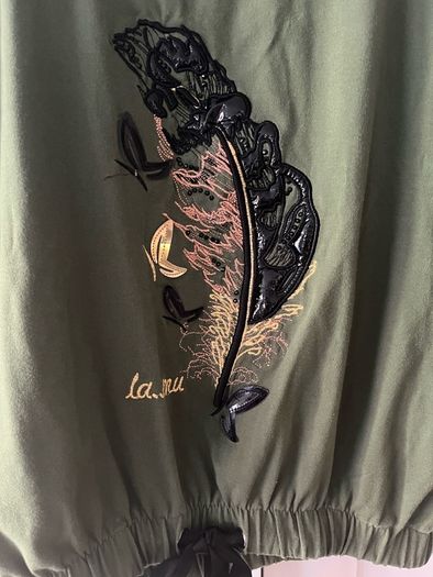 women's blouse, uni size