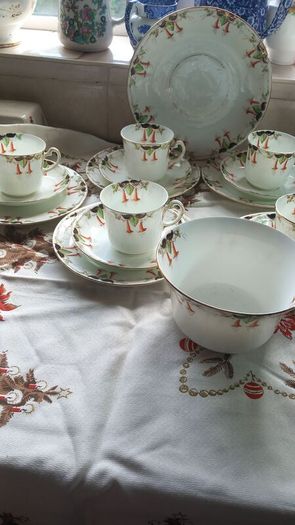 27pieces Vintage Tea Set