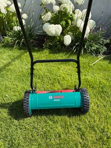 Lawnmower