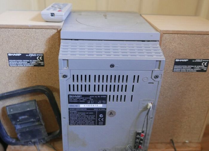 Sharpes Mini Stereo With Twin Speakers " Works Well "