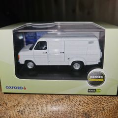 Oxford Diecast Ford Transit Mk2 1.76 Scale