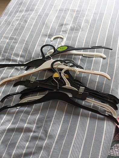 Kids hangers