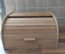 Bread bin