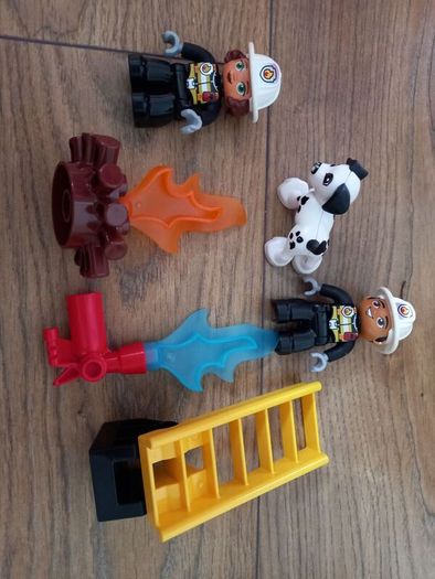 Lego Duplo Fire Station Set 10903