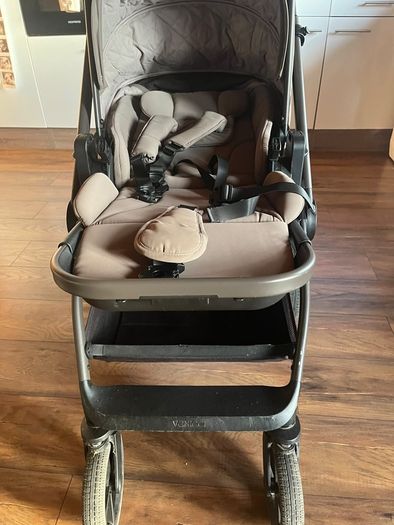 Venicci upline 2 pram for sale