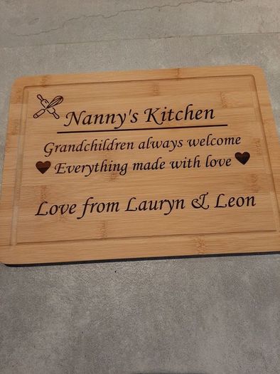 christmas present  gift, chopping board, plaque