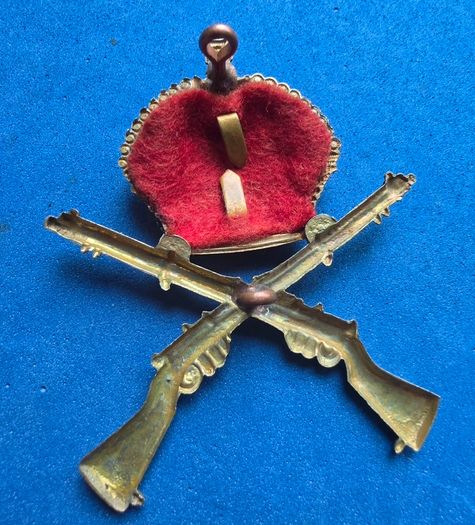 British School of Musketry cap badge