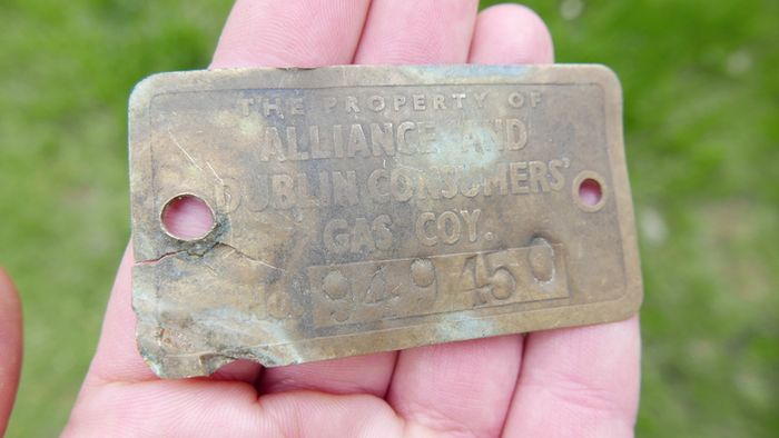 Vintage Brass Plaque Alliance and Dublin Consumers 7cm x 4cm