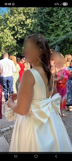 stunning wedding dress