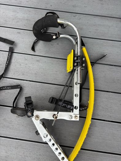 Skyrunner jumping Stilts