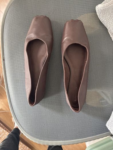 Reformation flats