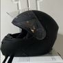 Crash helmet Image 2