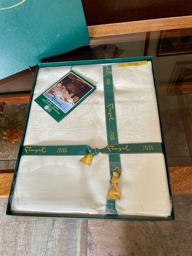Boxed Vintage Irish Linen Damask Tablecloth Antique White