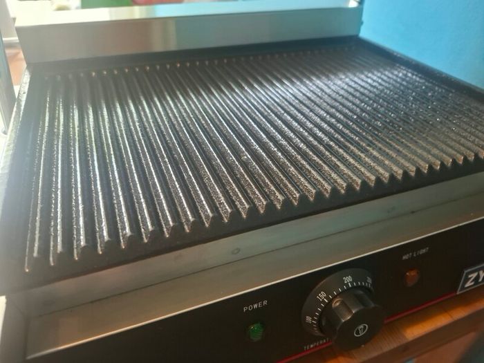 Commercial panini Grill