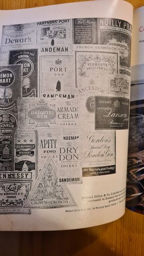 1966 See Ireland Adevrtising Tourist Book. The Scenic, Cultural And History. First Edition. Large Volume Book In Very Good Condition.