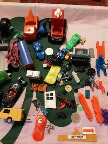 mixed plastic item's,  good & bad