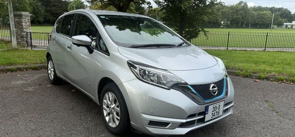 2020 Nissan Note Hybrid/ fresh 2 years NCT
