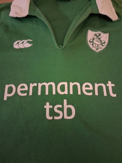 Ireland Rugby Jersey. Official Canterbury Home Jersey From Season 2005 / 2006. Authentic Original. Not A Modern Day Remake.