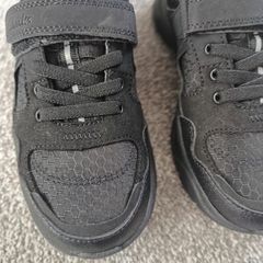 New.CLARKS boy's school shoes. UK12G